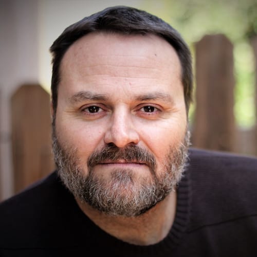 Headshot of Joseph Collins, LMFT