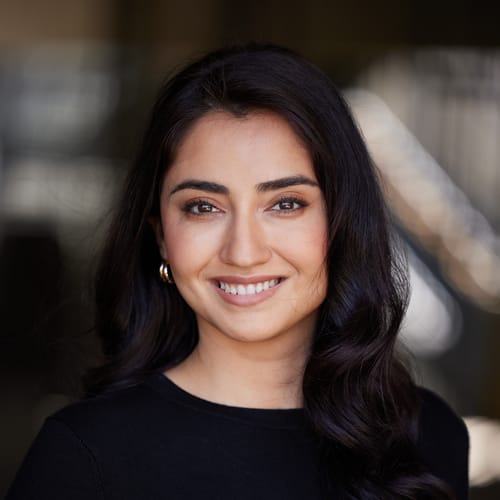 Headshot of Fereshte Mirzad, CP