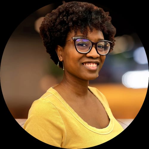 Headshot of Lakendra Johnson, LPC