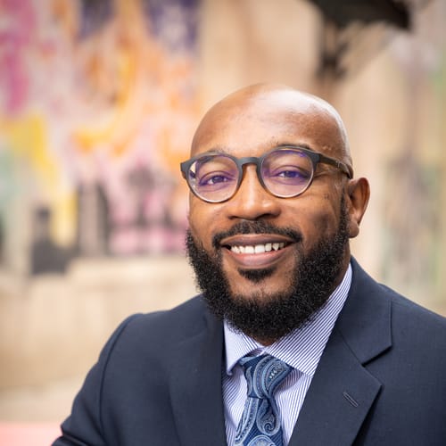 Headshot of Andre Mills, LPC