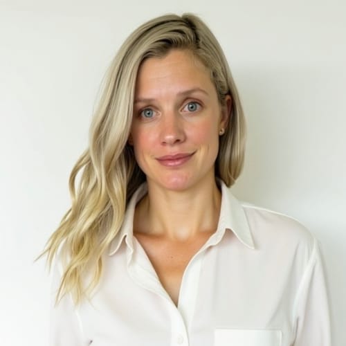 Headshot of Allison Russo, APRN_CNP
