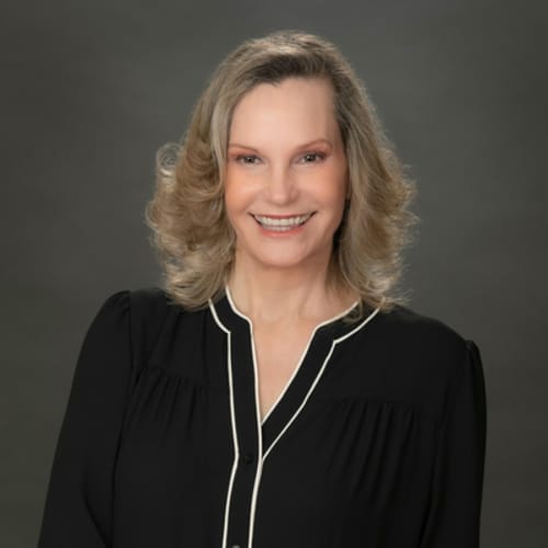 Headshot of Elizabeth Cullinane, LCSW