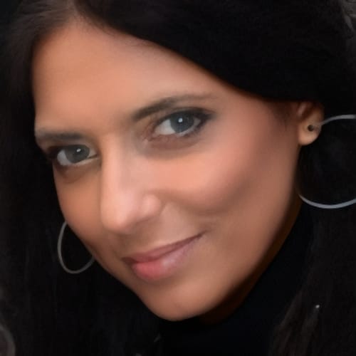 Headshot of Jennifer Roth, LMHC