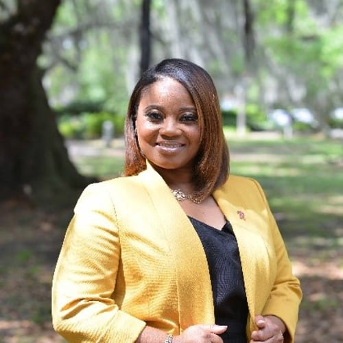 Headshot of Jerrelda Sanders, LCSW