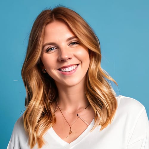 Headshot of Danielle Pease, LCSW