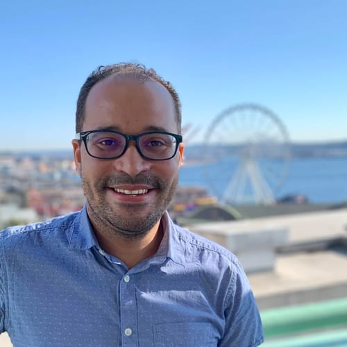 Headshot of Julio Rivas, LICENSED_PSYCHOLOGIST