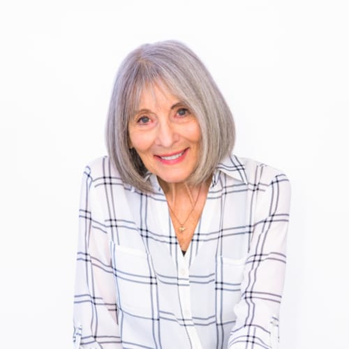 Headshot of Susan St. Vrain, LMHC