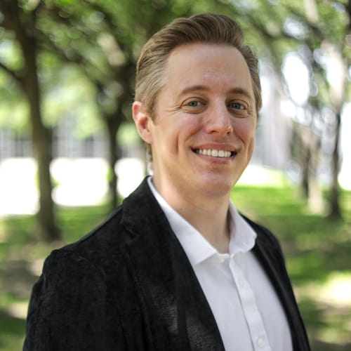 Headshot of Michael Helminiak, APN