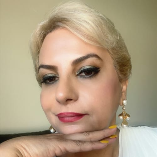 Headshot of Suzan Nedjati, LMFT