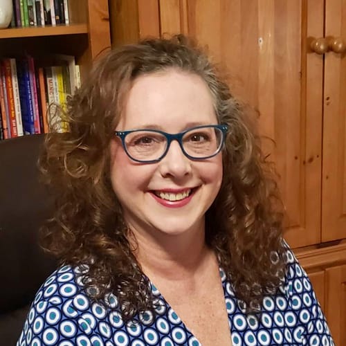 Headshot of Victoria Ewing, LCSW