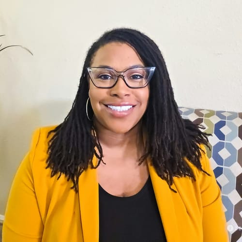 Headshot of Ashley Tanzy, LPC