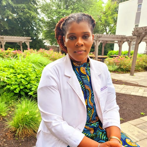Headshot of Shaday Davis, APRN