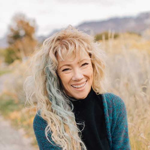 Headshot of Brandelin Stoneman, LCSW