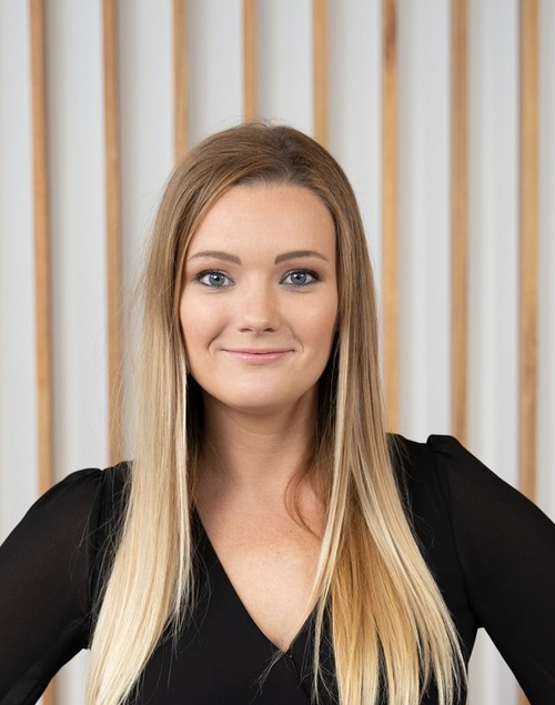 Headshot of Sarah Richardson, LMFT