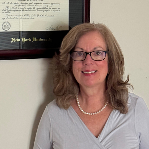 Headshot of Susan Schmitt, LCSW
