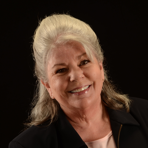 Headshot of Roxanne Upshaw, LPC