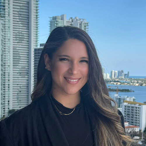 Headshot of Stephanie Feliu, APRN