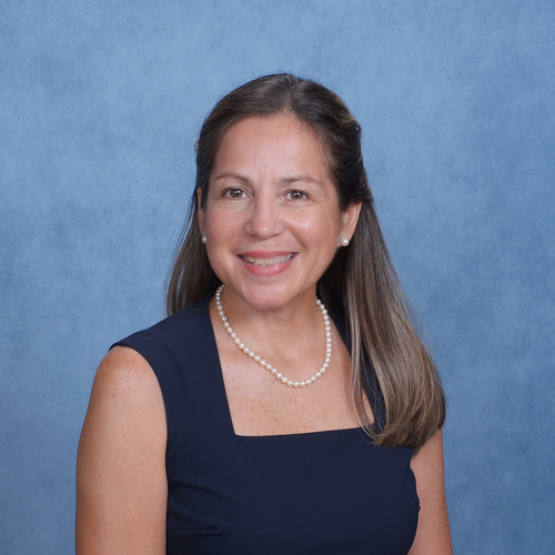 Headshot of Paola Langstaff, LMHC