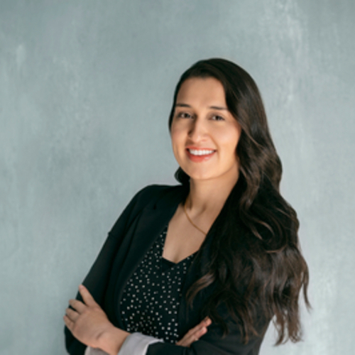 Headshot of Noemi Flores, LICSW