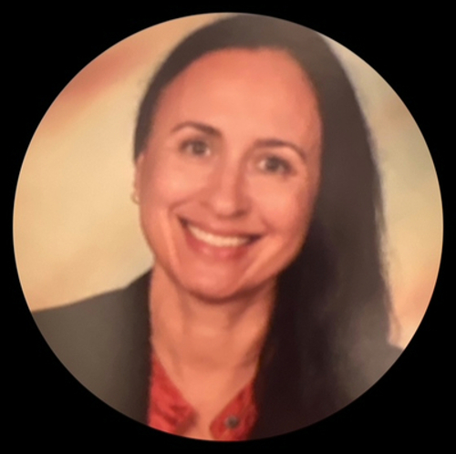 Headshot of Anastasia Maravelias-Kakos, LPC