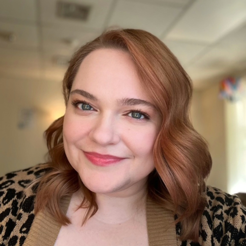 Headshot of Shelby Davis, LPC