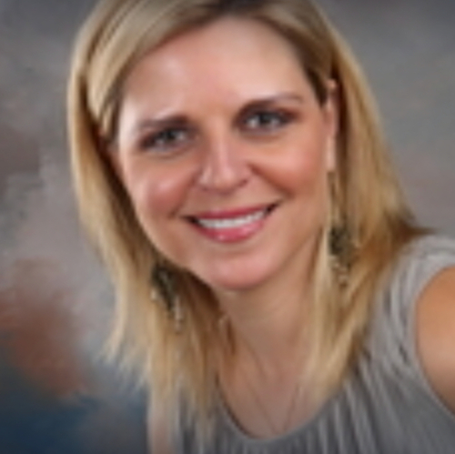 Headshot of Julie Zimmerman, LCSW