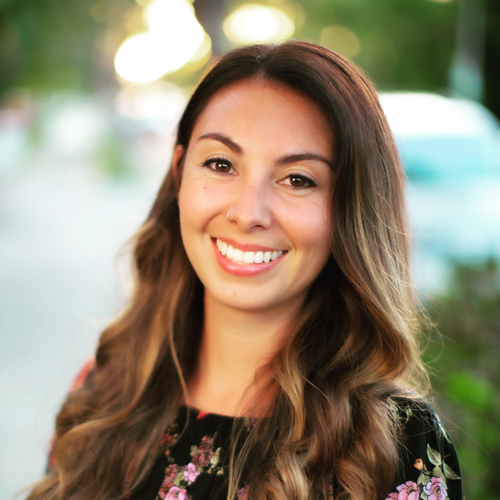 Headshot of Ciana Gonzales, LMFT