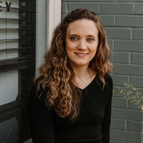 Headshot of Seanna Toso, LPC