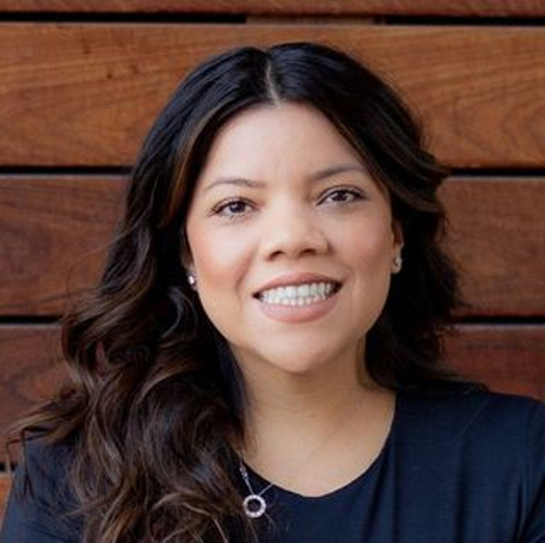 Headshot of Helen Crew, LCSW