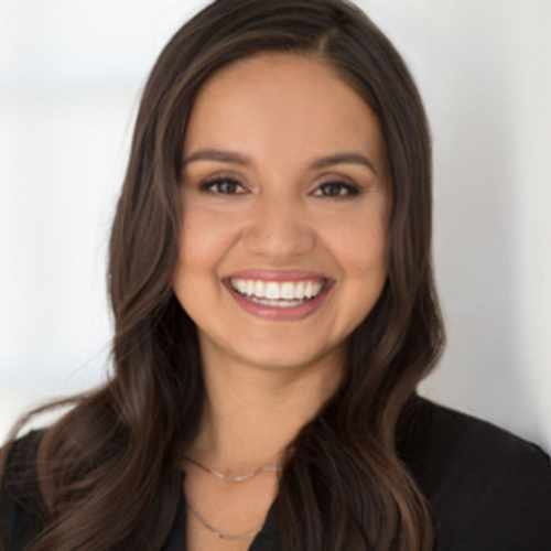 Headshot of Marilu Cabral, LMFT