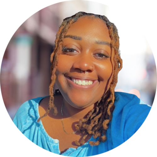 Headshot of Shaquora Drayton, LCMHC