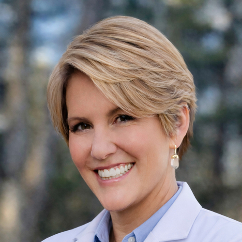 Headshot of Shannon Bartolucci, APRN