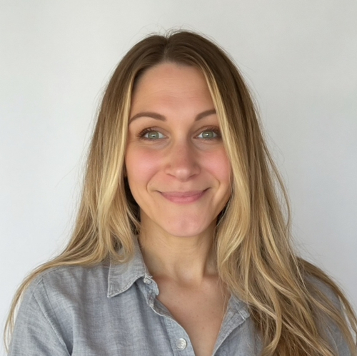 Headshot of Lindsey Bannish, LPC