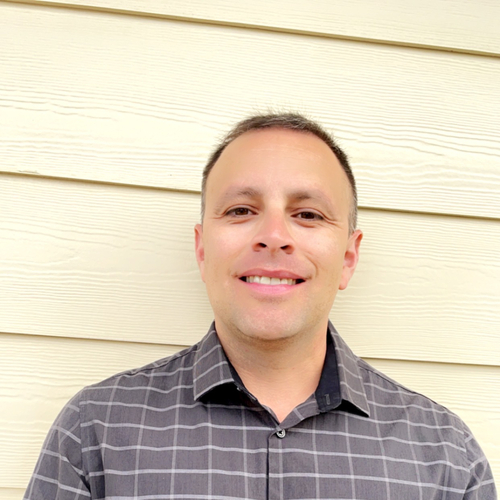 Headshot of Humberto Cantu, LPCC