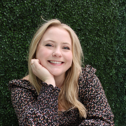 Headshot of SJ Knowlton, LPC
