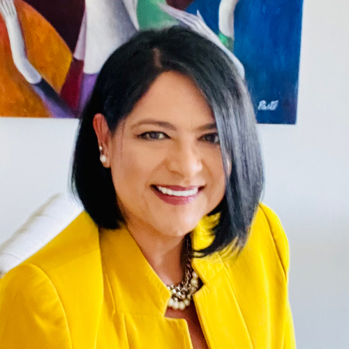 Headshot of Patricia Navarro, LMFT