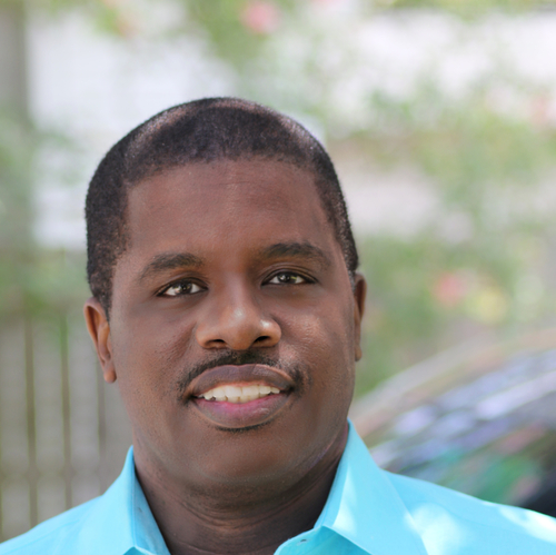 Headshot of Torin Sanders, LCSW