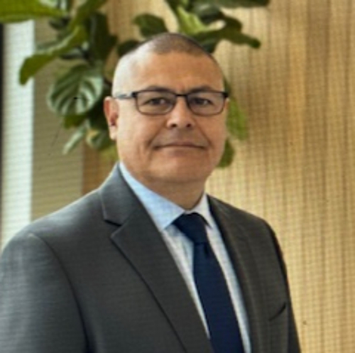 Headshot of Eli Elias, LCSW