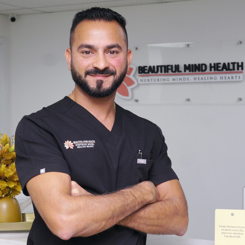 Headshot of Arsalan Hamid, APRN