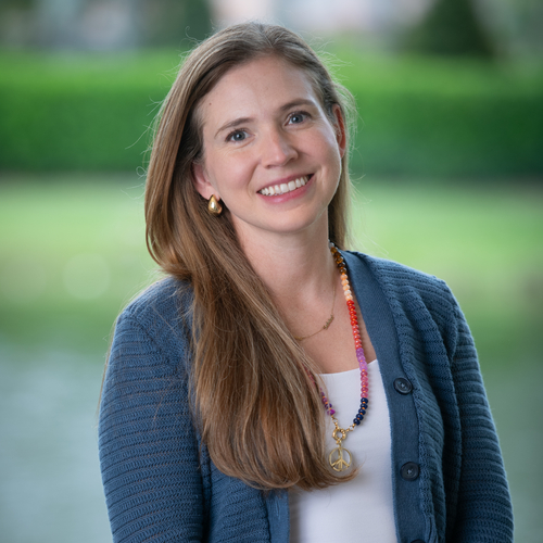 Headshot of Adriana Diquez, LMFT