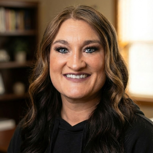 Headshot of Khristine Peterson, CMHC