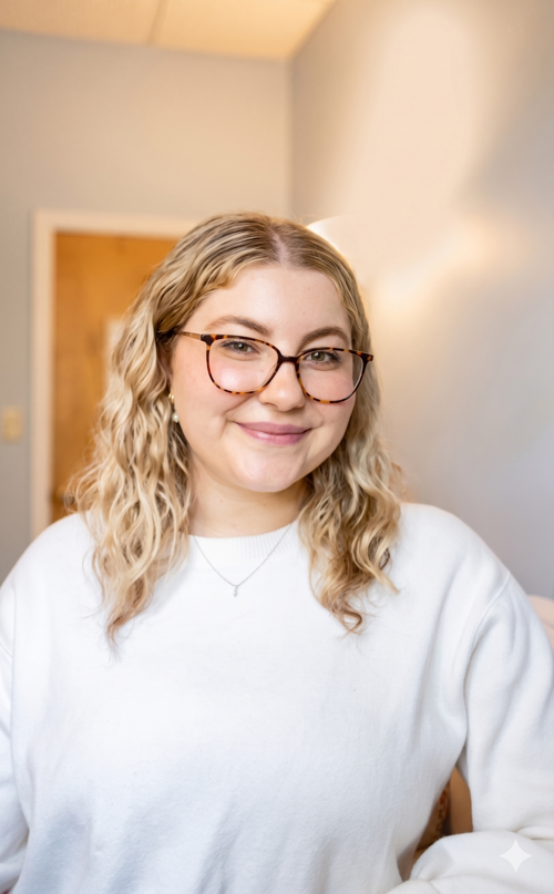 Headshot of Anna Clemente, LPC