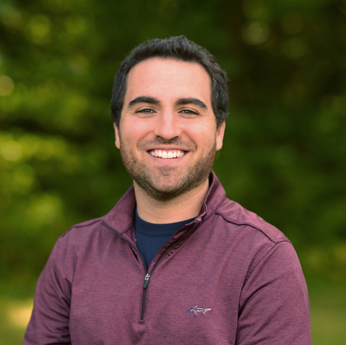 Headshot of Kenny Adelman, LMHC
