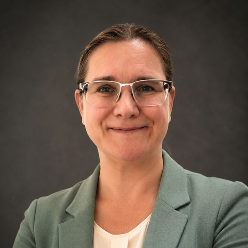 Headshot of Andrea Schneider, LICENSED_PSYCHOLOGIST