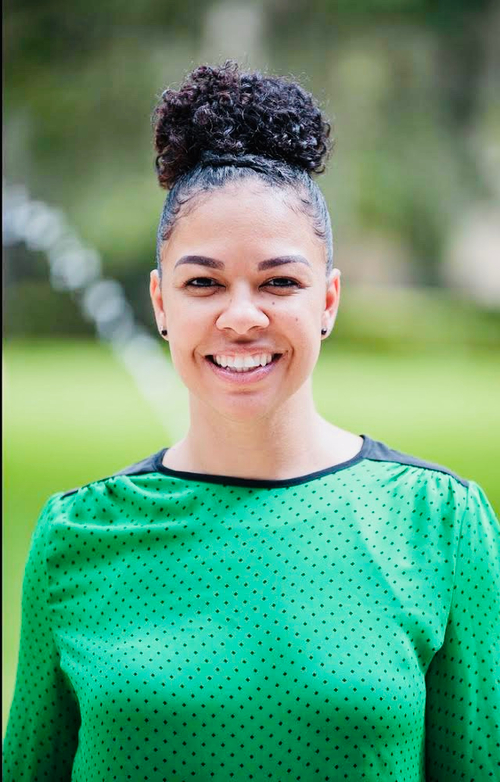 Headshot of Sheena Lewis, LCSW