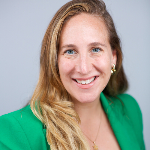 Headshot of Naomi Dweck, LCSW