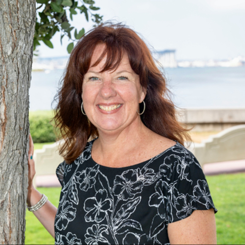 Headshot of Tina Little - Porta Verum Psychotherapy Services, LPCC