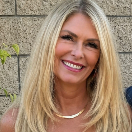 Headshot of Kimmy Hunkle, LMFT