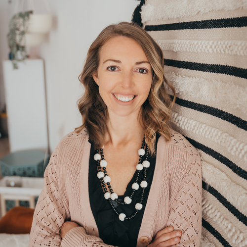 Headshot of Eliza Kienitz, PSYCHOLOGIST