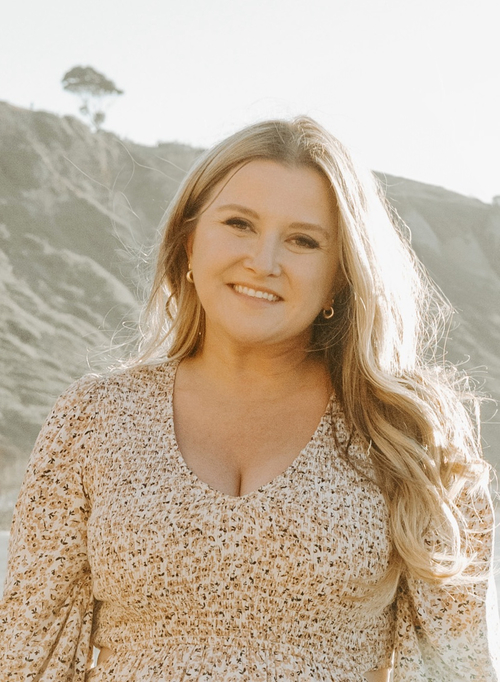Headshot of Lauren Levy, LMFT